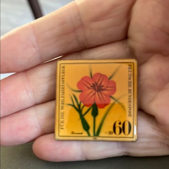 Vintage Floral Pin  German Corncockle 1980 Hand Made - Picture 1 of 5